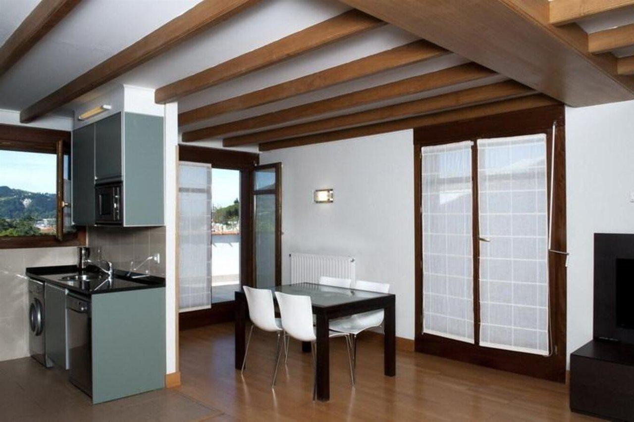 Apartamentos Turisticos Talaimendi Zarautz Exteriör bild