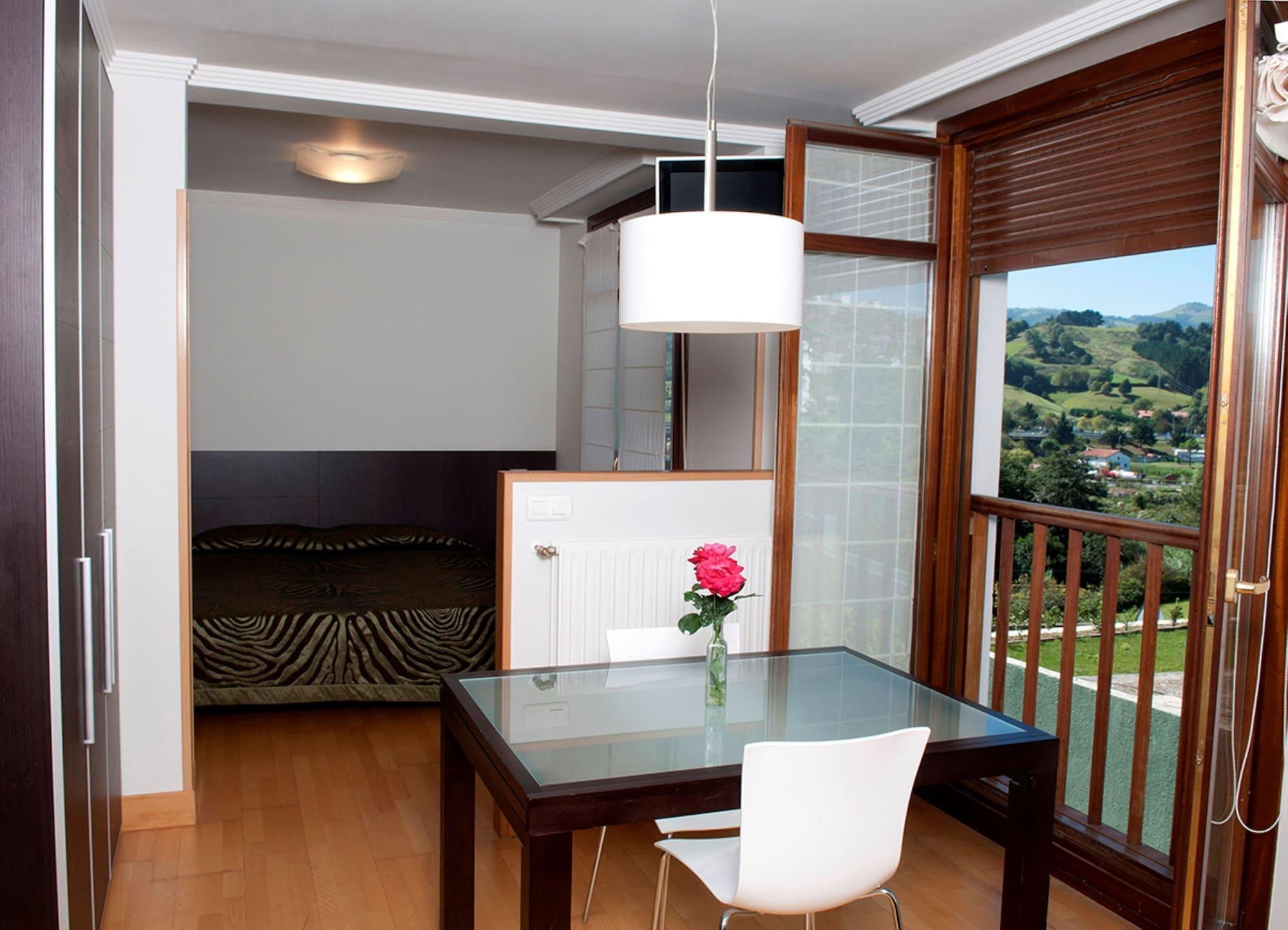 Apartamentos Turisticos Talaimendi Zarautz Exteriör bild