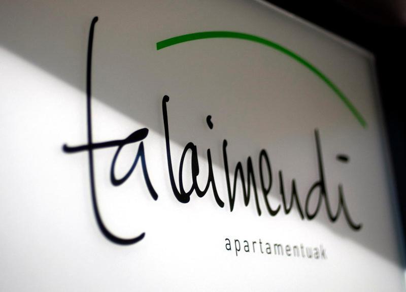 Apartamentos Turisticos Talaimendi Zarautz Exteriör bild